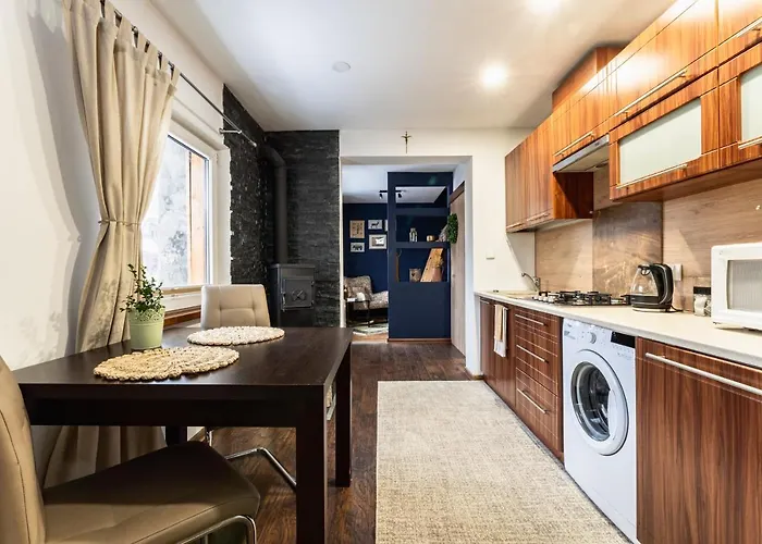 公寓 1885. 扎科帕内